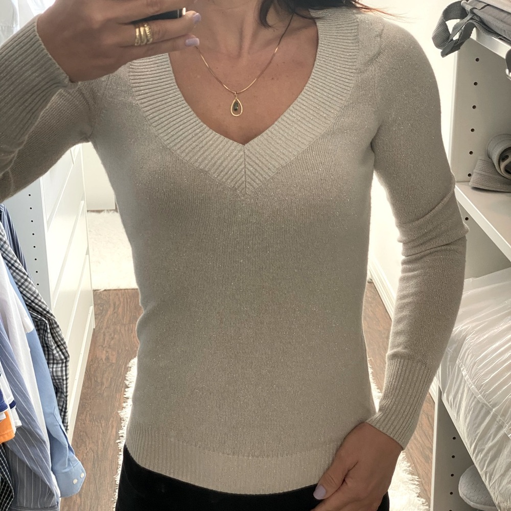 Express sweater - Picture 2 of 4